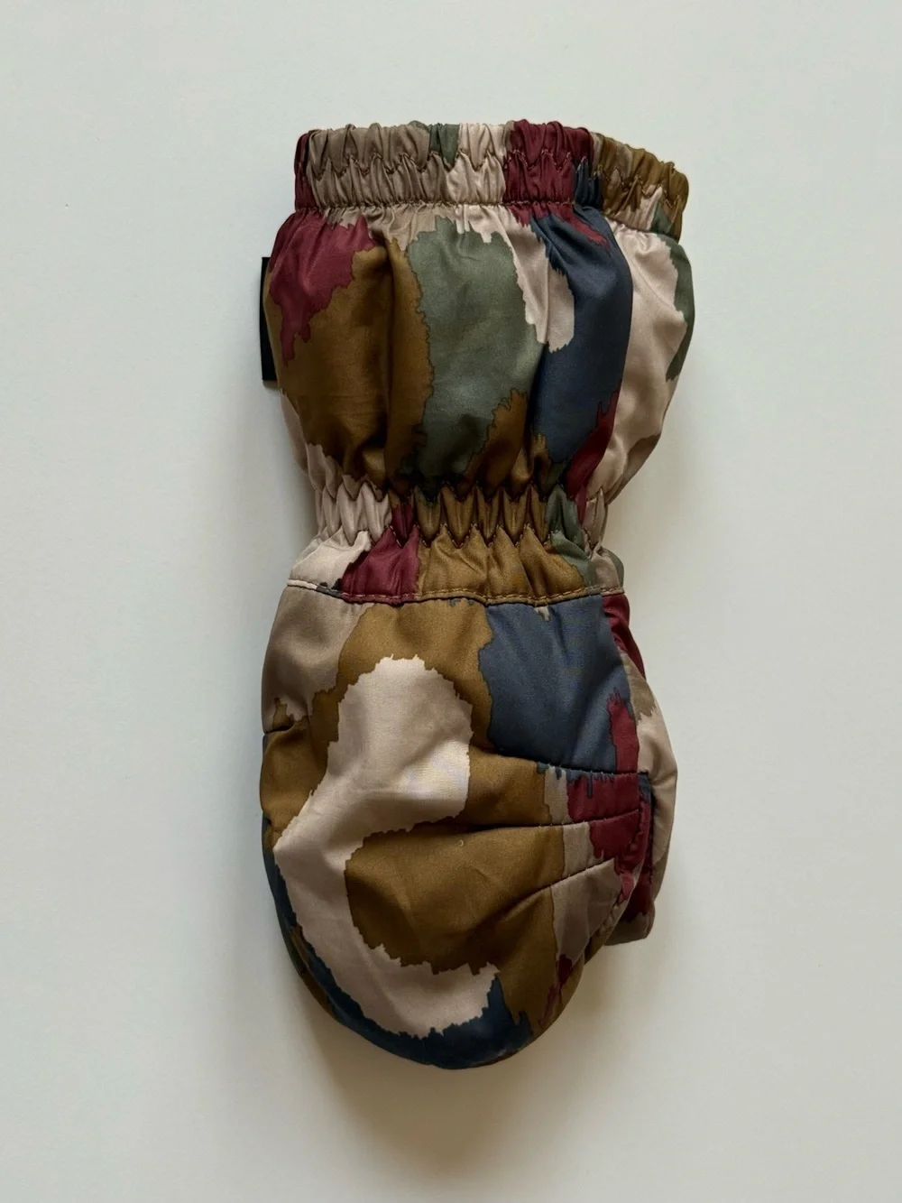 Patagonia Babys Puff Mittens, Camouflage - Size 6-12M
